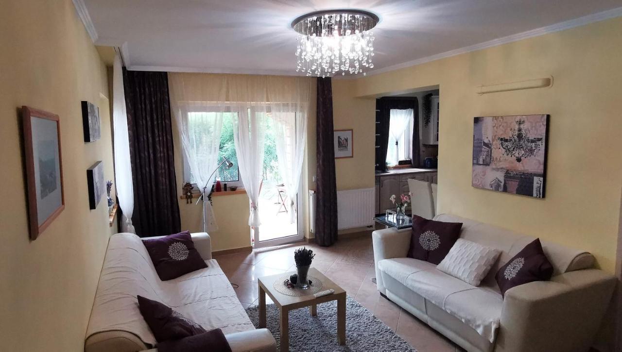 Mediterrania Apartment Кестхей Екстер'єр фото