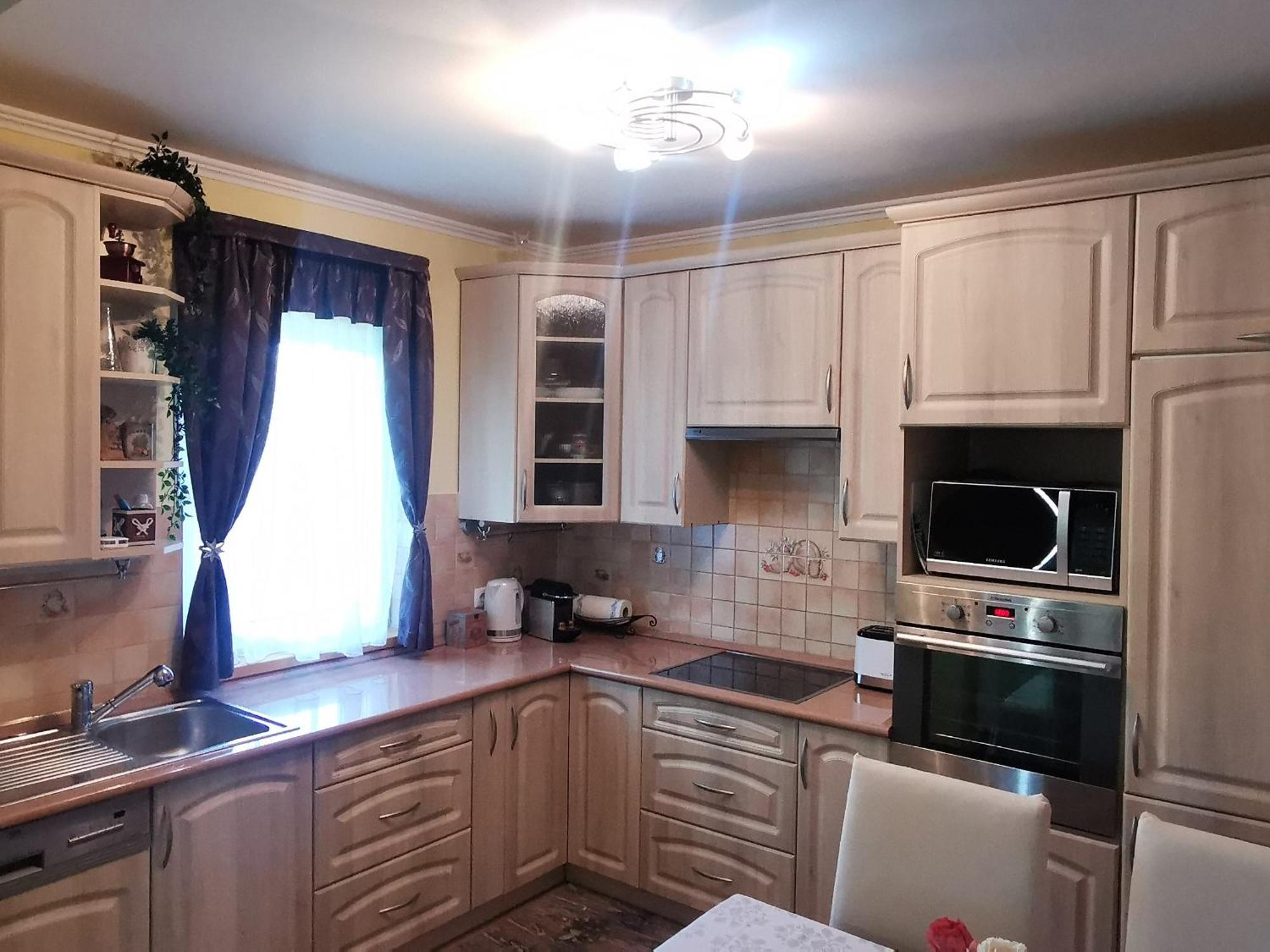 Mediterrania Apartment Кестхей Екстер'єр фото